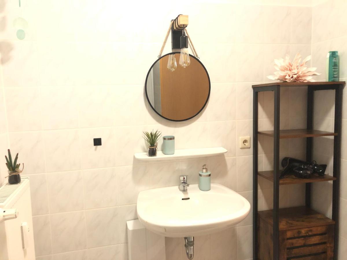 Cottbus-Apartments - Green Apartment I Privat I Wifi I Kueche I Balkon المظهر الخارجي الصورة